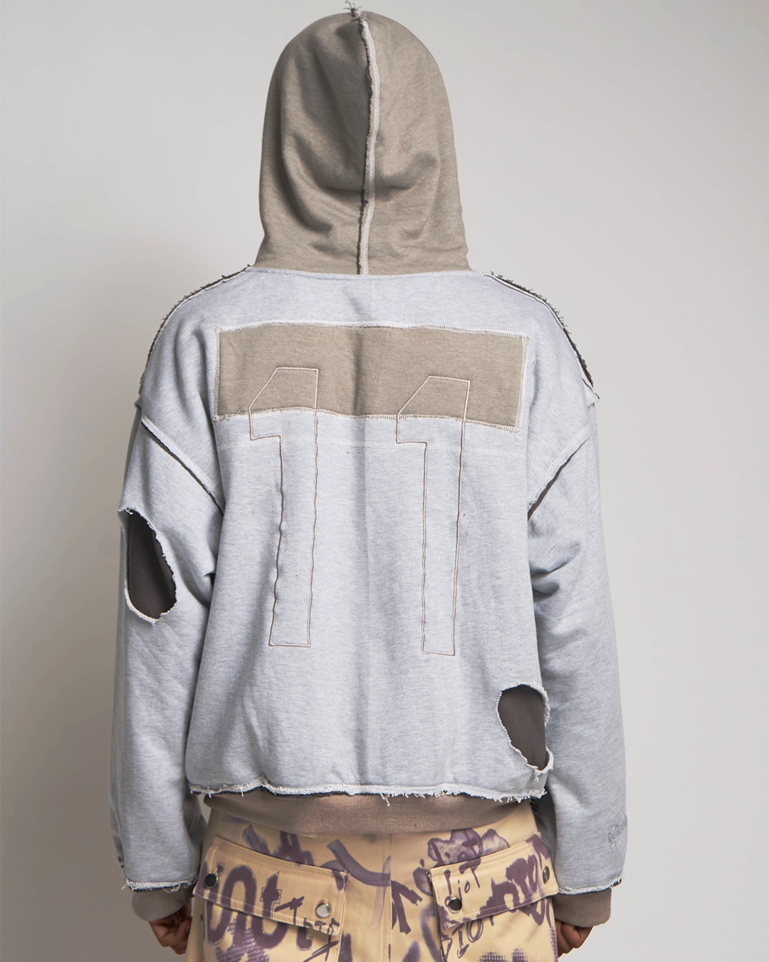 "11:11" COLLEGIATE THRASHER ZIP UP (GREY)