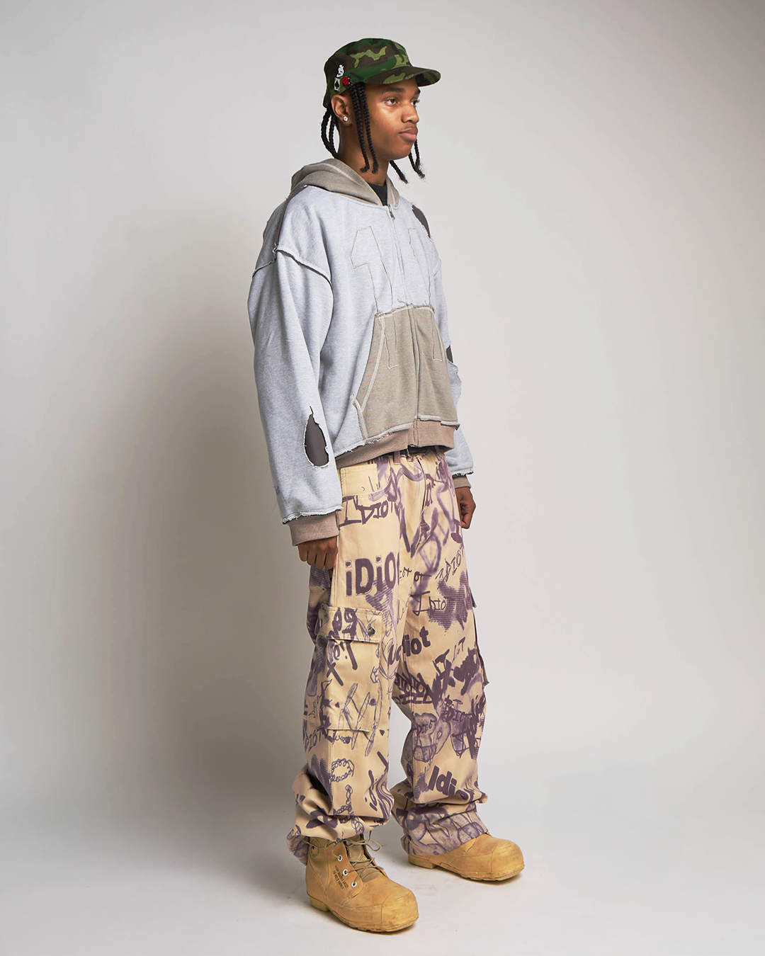 "11:11" COLLEGIATE THRASHER ZIP UP (GREY)