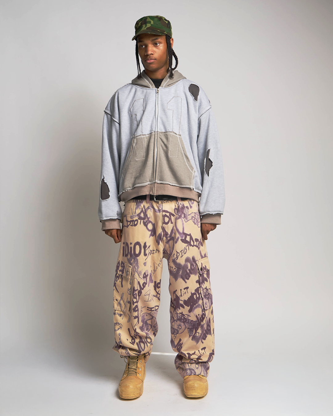 "11:11" COLLEGIATE THRASHER ZIP UP (GREY)