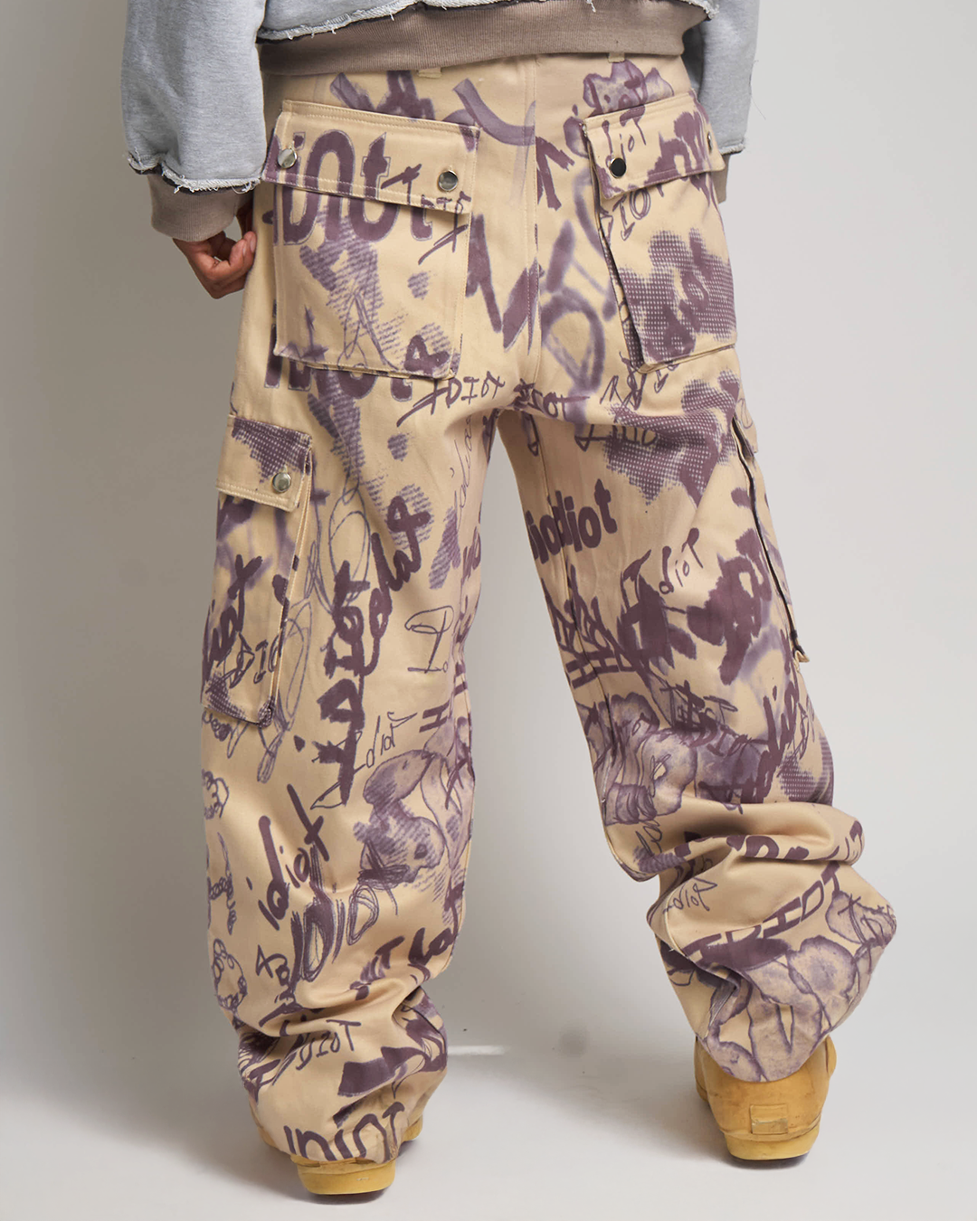 IDIOT "Scrib" Cargos